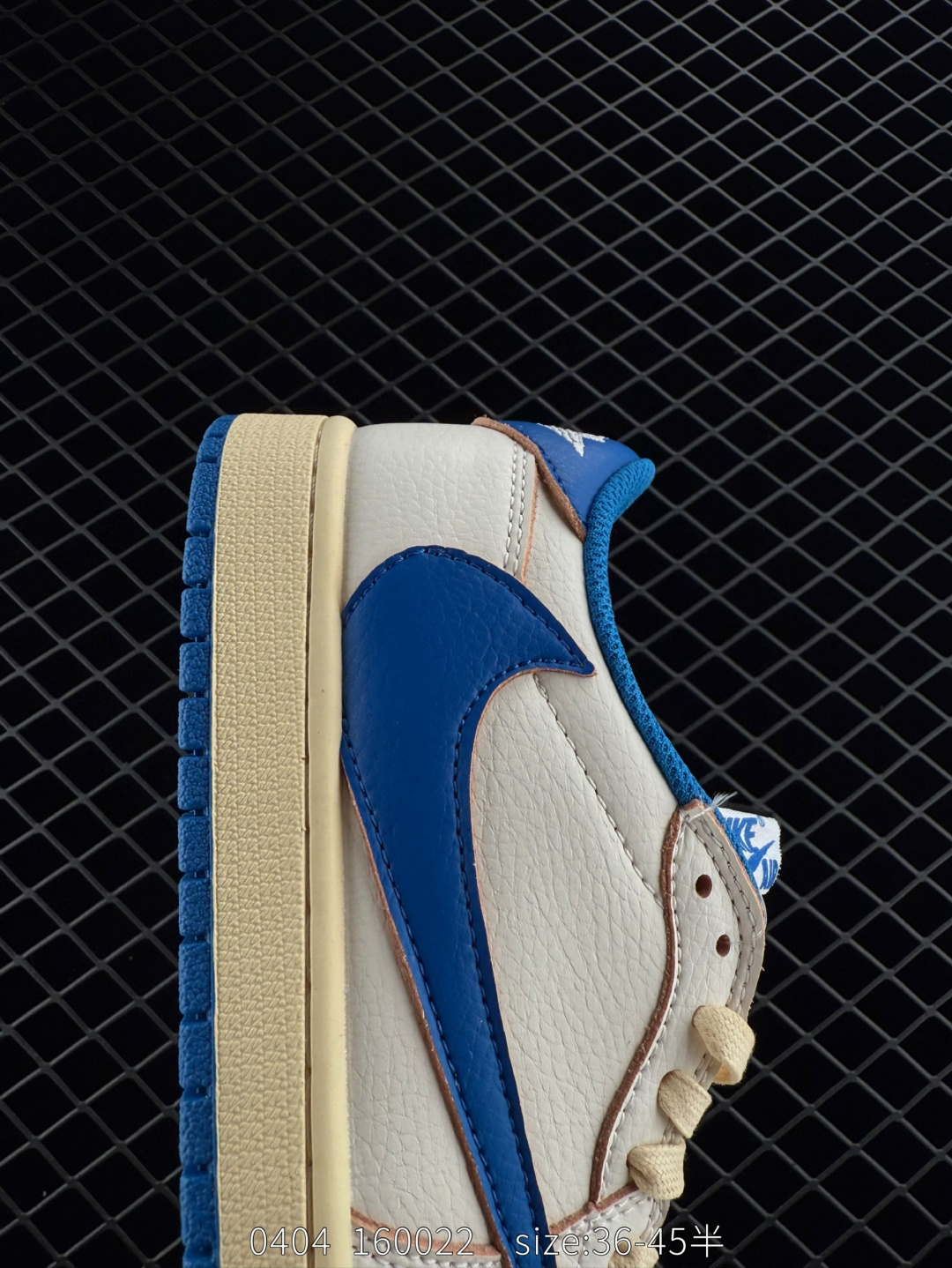 Travis Scott x Air Jordan 1 ” Reverse Mocha “